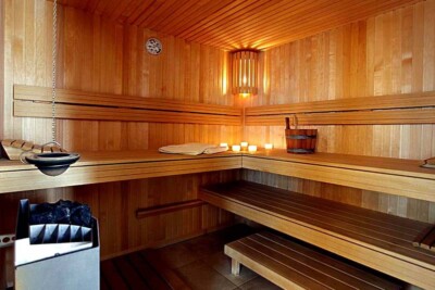 Ambassador Hotel sauna