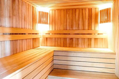 Ramada By Wyndham Yekaterinburg sauna