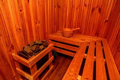 Nirvana Home Hotel and Suites sauna