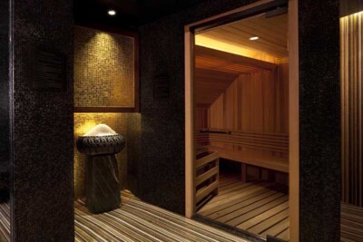 The Peninsula New York sauna