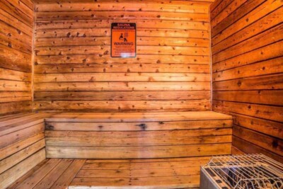 Quality Inn Homestead Park sauna