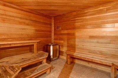 Homewood Suites by Hilton Mont-Tremblant Resort sauna