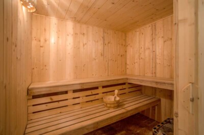 Piccola Metro Spa sauna