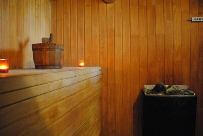 Regal Pacific Hotel sauna