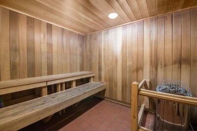 Days Inn by Wyndham Duluth Lakewalk sauna