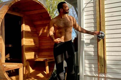 Stowaway sauna