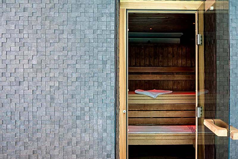 Novotel Cardiff Centre sauna