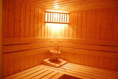 Farmhouse Weiss sauna