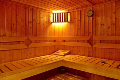 Val Du Charron Wine and Leisure Estate sauna