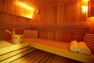 Caves Beach Resort sauna