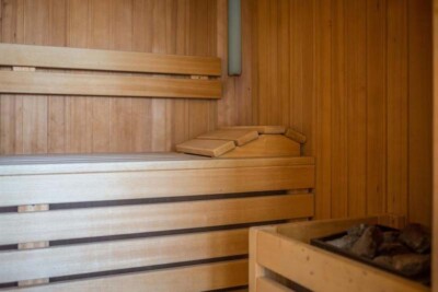 Ghibli Hotel sauna