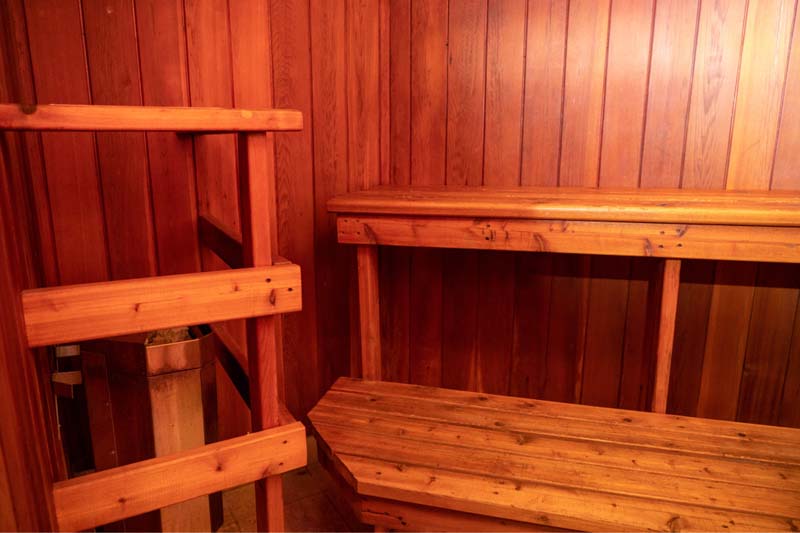 Rocky Mountain Ski Lodge sauna