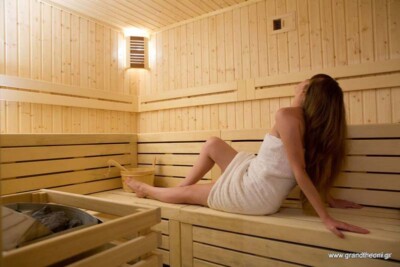 Grand Theoni Hotel sauna