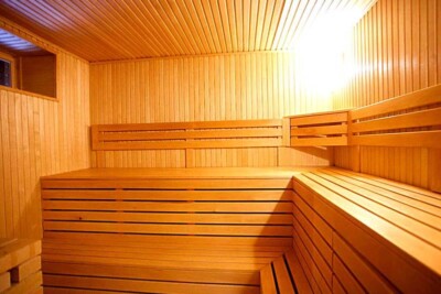 Garden Hotel sauna