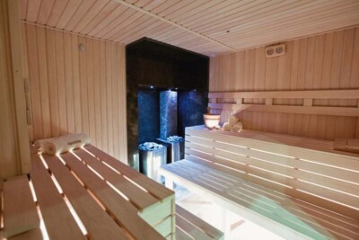 Old Continent Hotel sauna