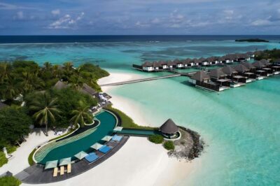 Four Seasons Resort Maldives at Kuda Huraa interior
