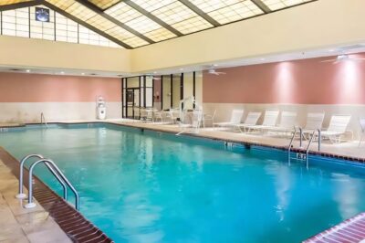 Clarion Hotel Somerset interior