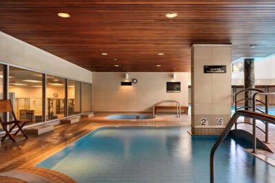 Hotel Grand Pacific interior