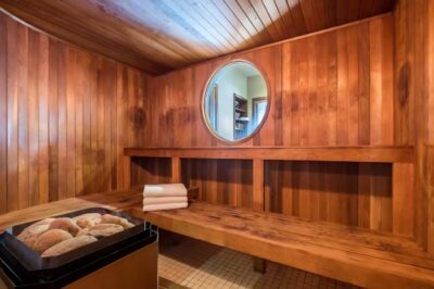 Hotel Quintessence interior