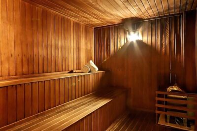 Le Suisse Elegance Hotel interior