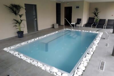 Logis Hotel Restaurant a l'Etoile interior