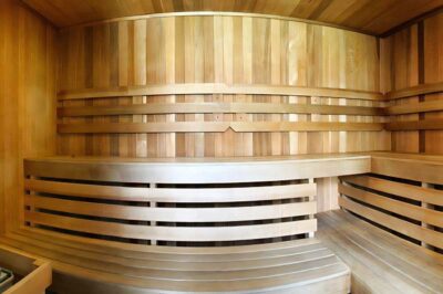 UpValley Inn and Hot Springs interior